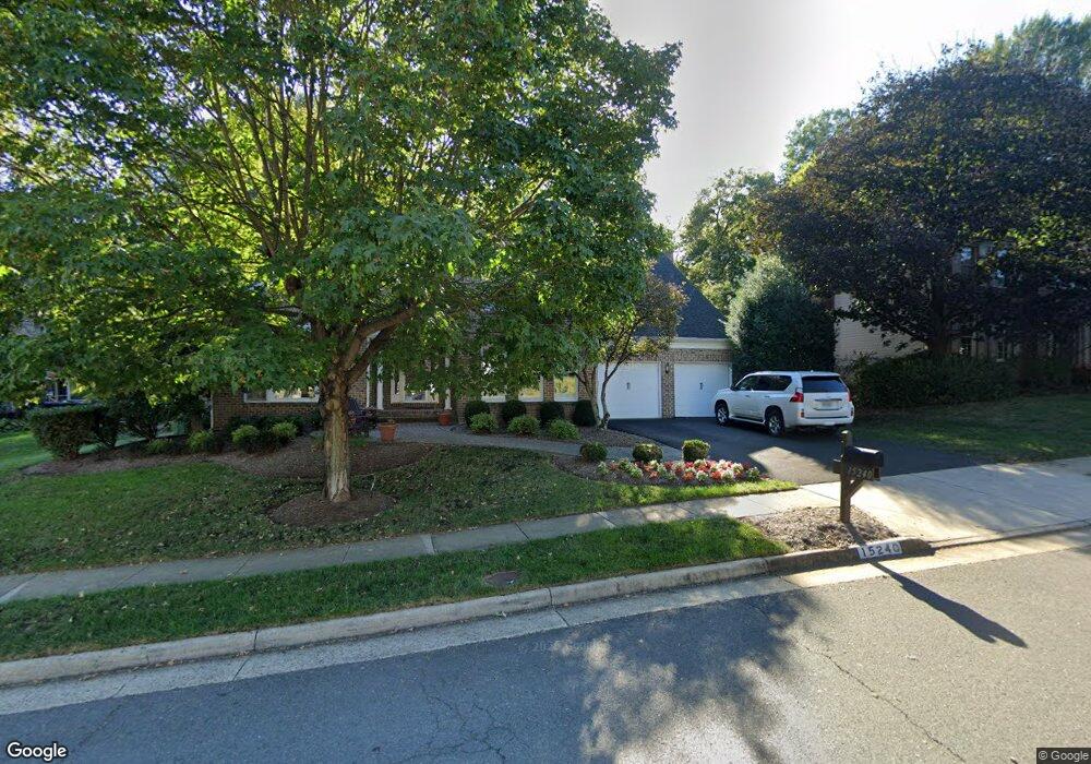 15240 Surrey House Way, Centreville, VA 20120 - photo 1