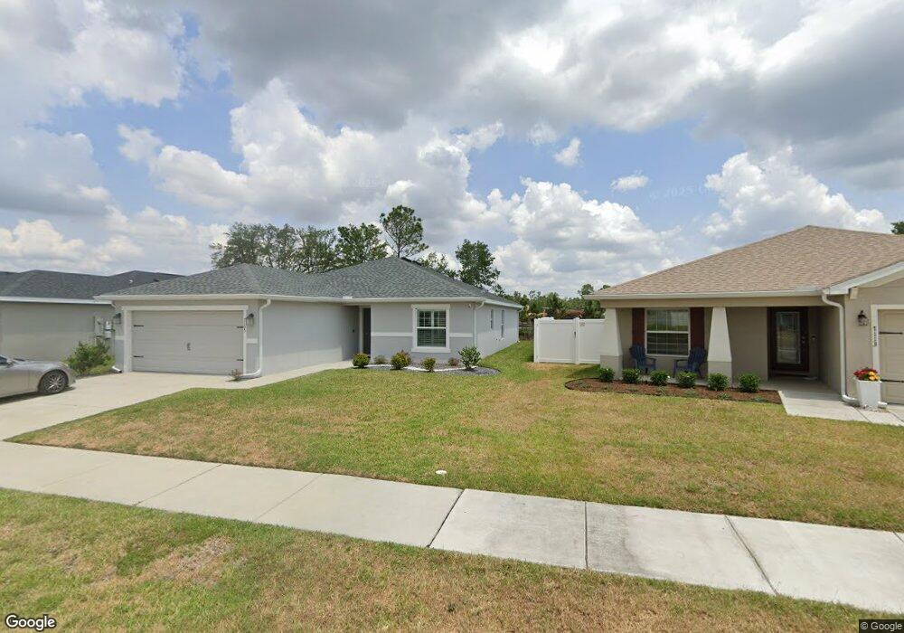 7105 Abbywood Ln, Zephyrhills, FL 33541 - photo 1