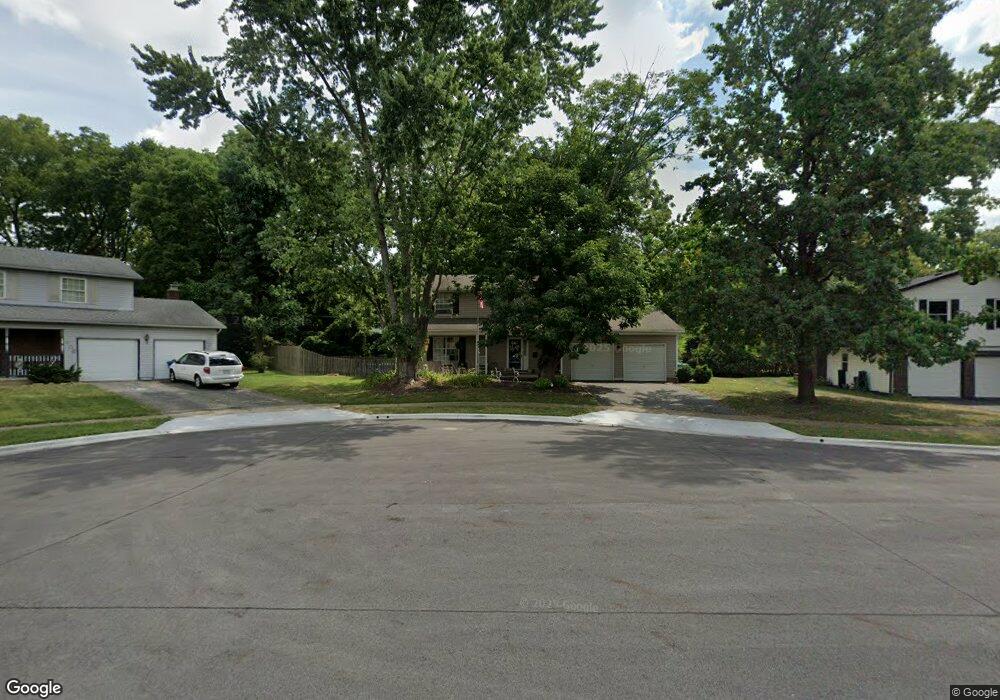 402 Worman Dr, Columbus, OH 43230 - photo 1