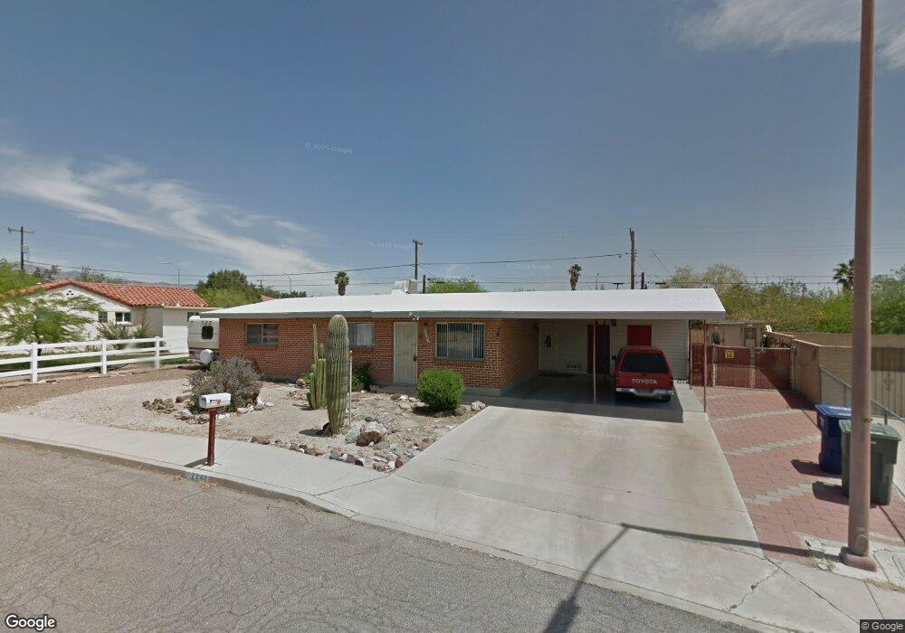 2242 N Flores Dr, Tucson, AZ 85705 - photo 1