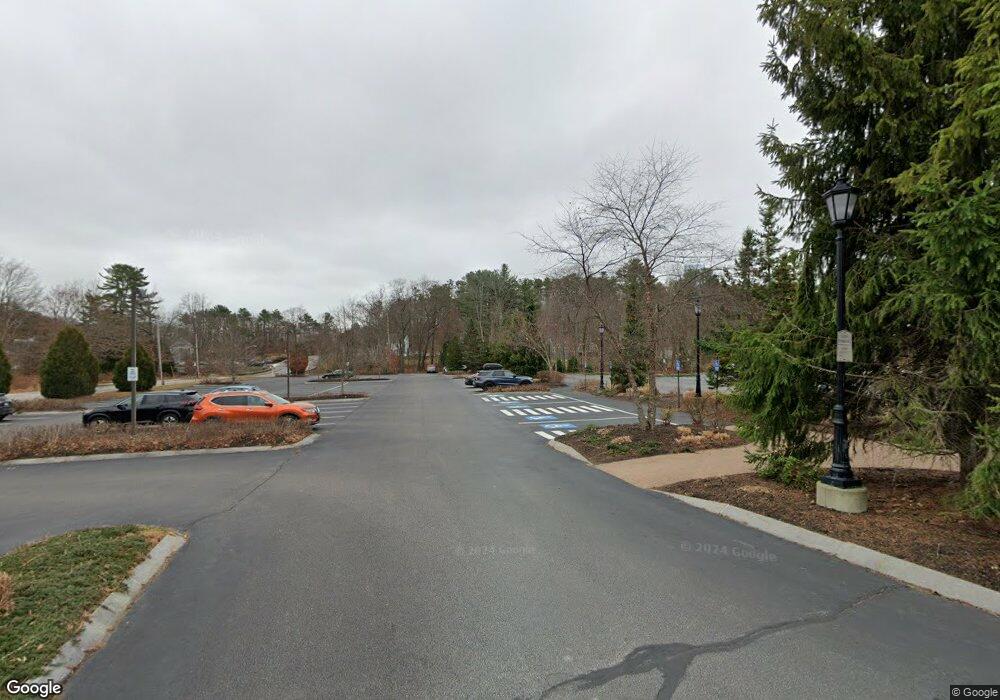 10 Park St, Freeport, ME 04032 - photo 1