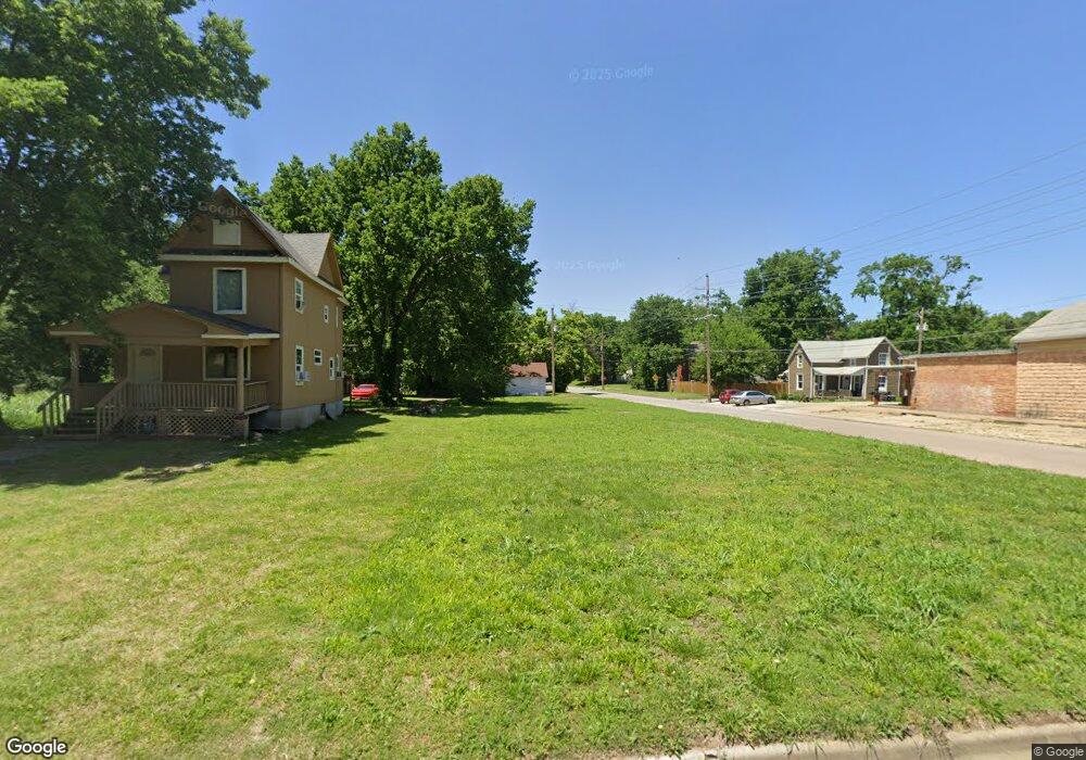 301 SW Polk St, Topeka, KS 66603 - photo 1