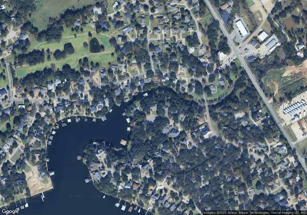 5010 Mohawk Ct, Granbury, TX 76049 - photo 1