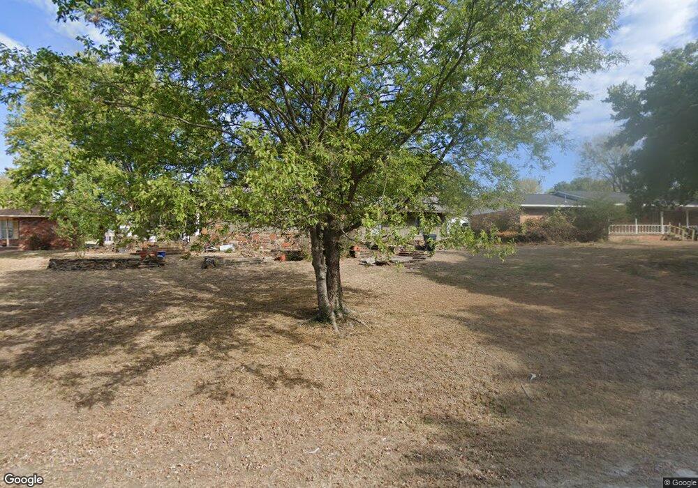 1006 Grandview Ln, Henryetta, OK 74437 - photo 1