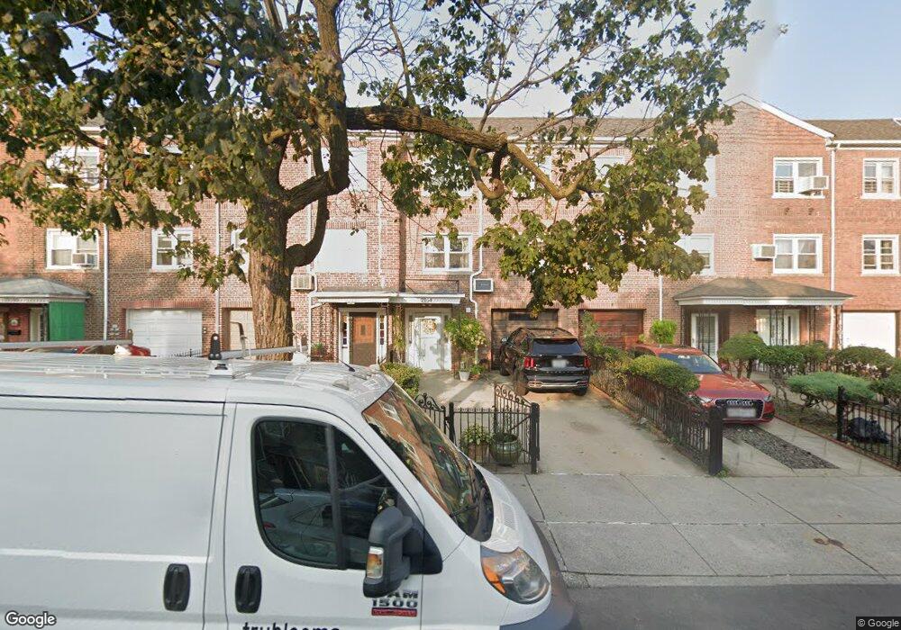 2152 80th St, East Elmhurst, NY 11370 - photo 1