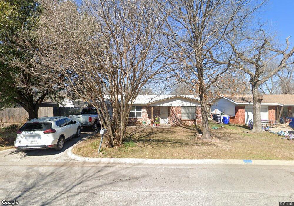 9208 Raymond Ave, Fort Worth, TX 76108 - photo 1