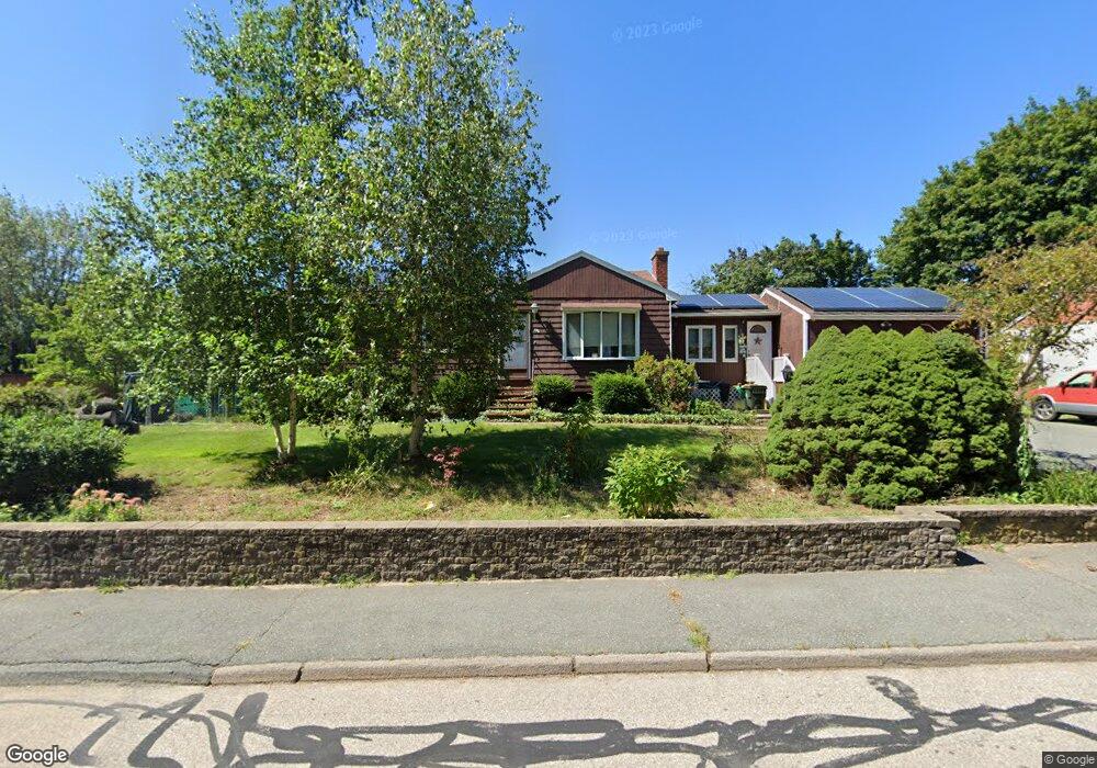 178 N Main St, Bellingham, MA 02019 - photo 1