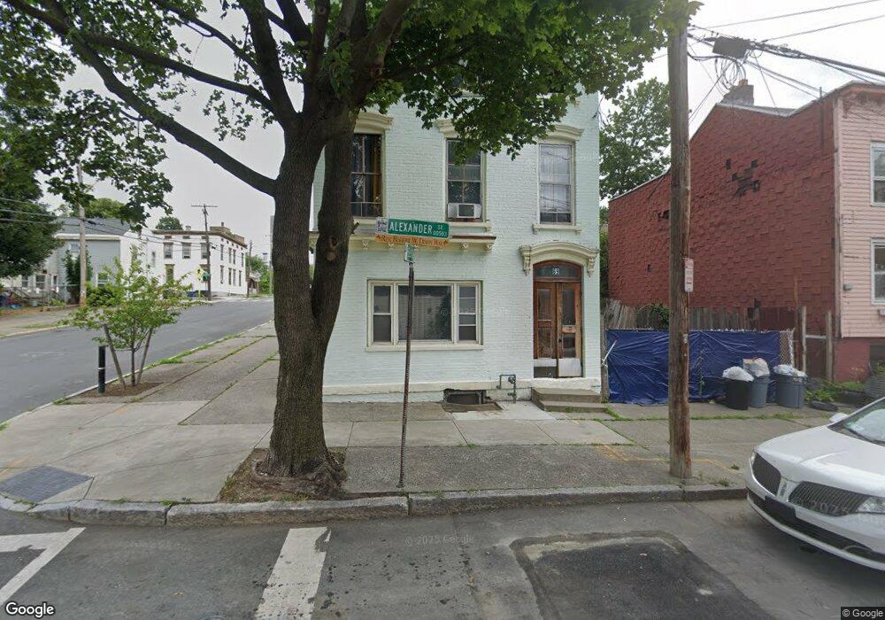 69 Alexander St unit 2, Albany, NY 12202 - photo 1