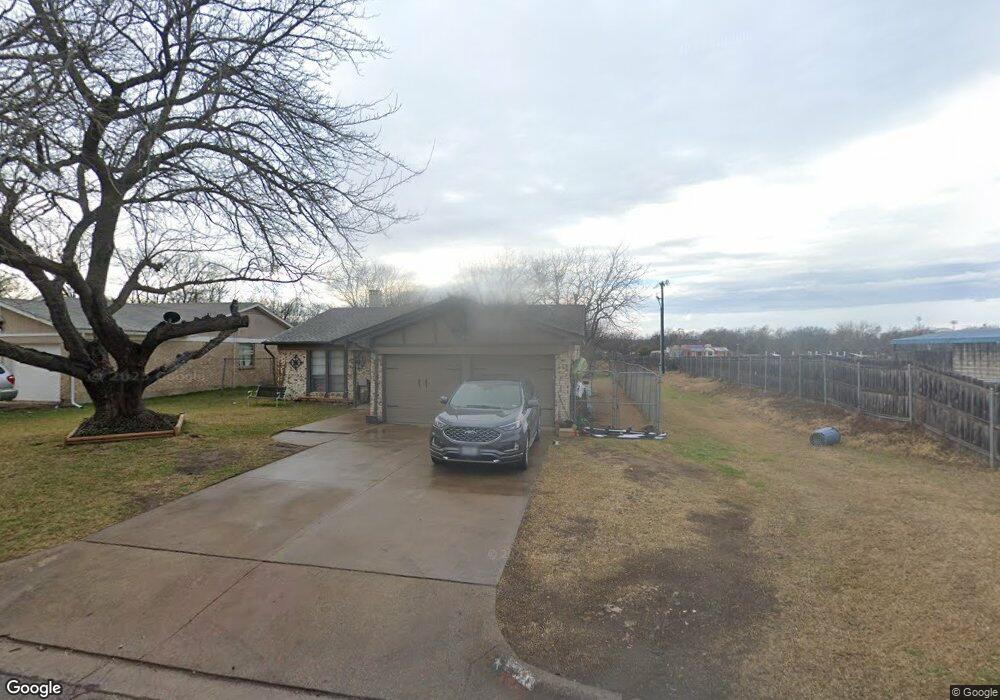 221 N Redford Ln, Fort Worth, TX 76108 - photo 1