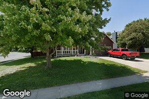 110 Fleetwood Dr, Papillion, NE 68133