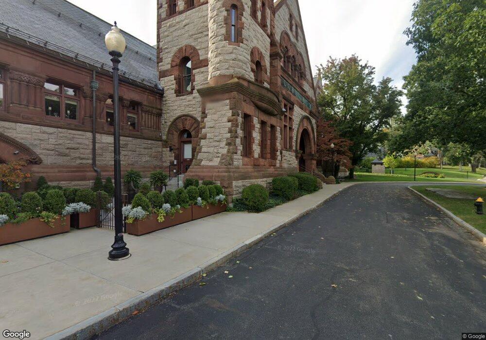 2448 Beacon St unit LndmrkTower, Chestnut Hill, MA 02467 - photo 1