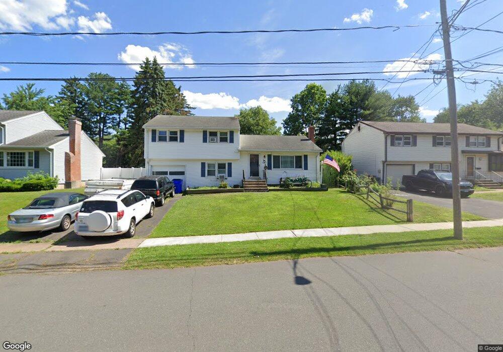 41 Mildred Rd, West Hartford, CT 06107 - photo 1