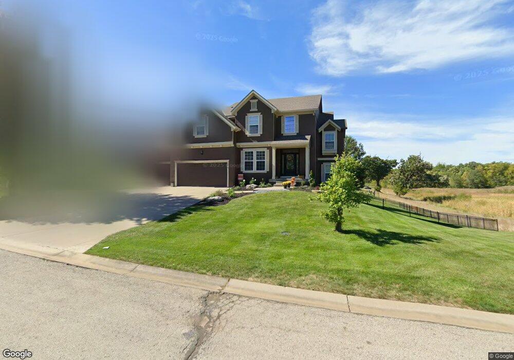 5316 Noland Rd, Shawnee, KS 66216 - photo 1