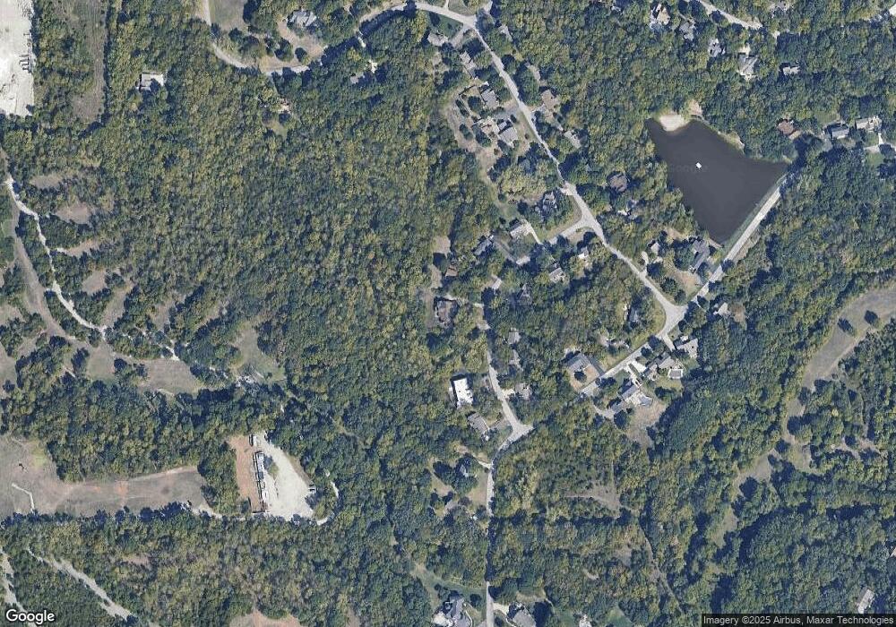 8518 Deer Run St, Lenexa, KS 66220 - photo 1