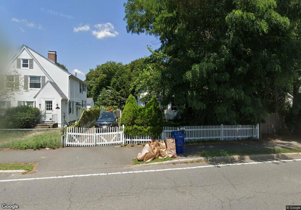 11 Auburn St, West Newton, MA 02465 - photo 1