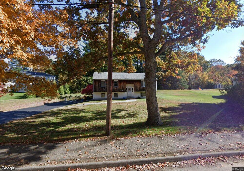 292 Blackstone St, Bellingham, MA 02019 - photo 1