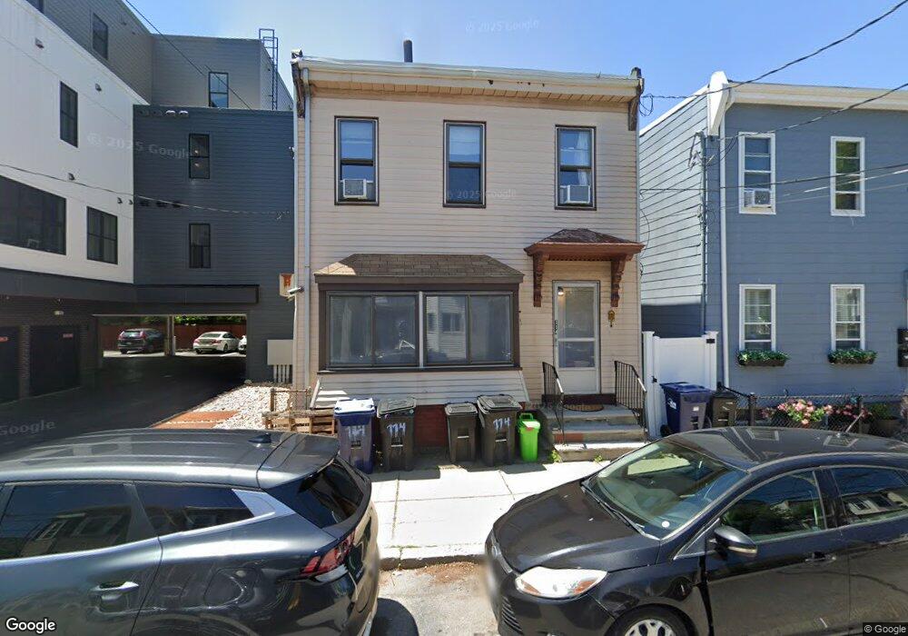 114 Moore St unit 2BOSTON, Boston, MA 02128 - photo 1