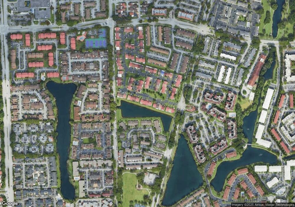 15232 SW 81st Ln, Miami, FL 33193 - photo 1