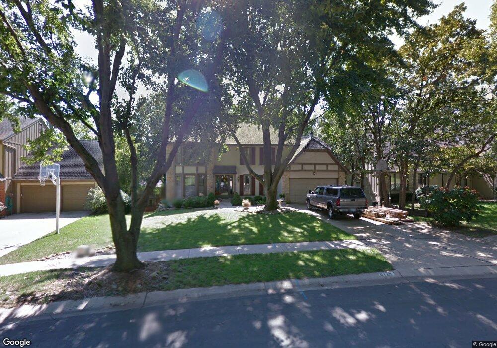 8126 Acuff Ln, Lenexa, KS 66215 - photo 1