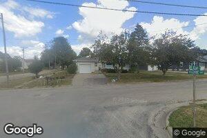 201 E Elm St, Strawberry Point, IA 52076