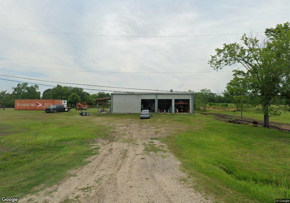 8075 County Road 128 Rd, Alvin, TX 77584 - photo 1
