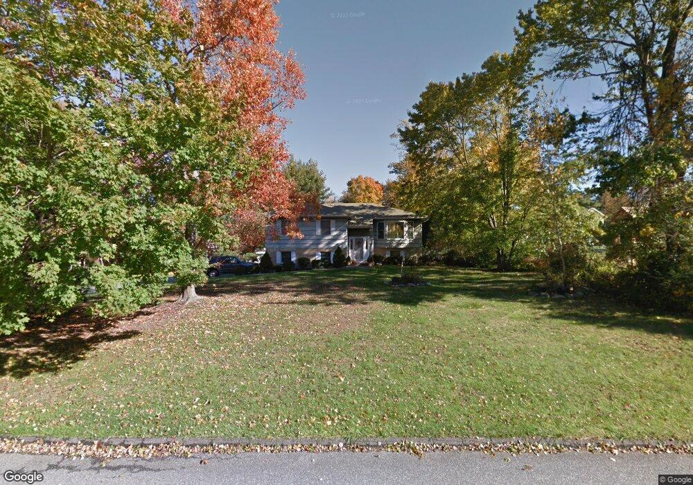 3224 S Shelley St, Mohegan Lake, NY 10547 - photo 1