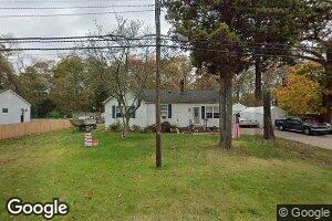 699 Horseblock Rd, Brookhaven, NY 11719