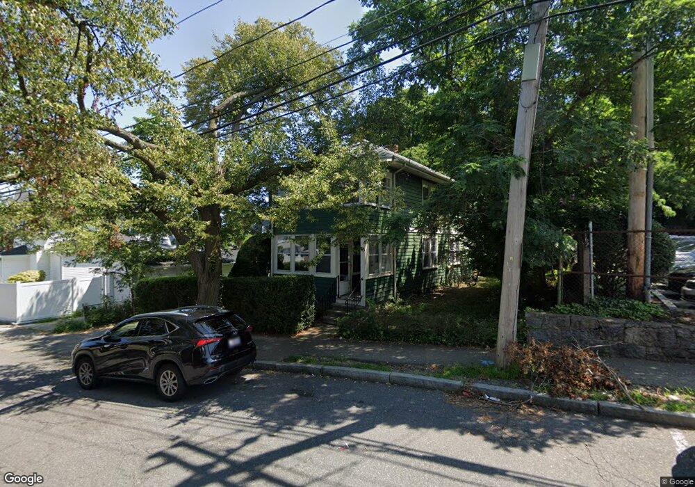 21 Franklin St, Milton, MA 02186 - photo 1