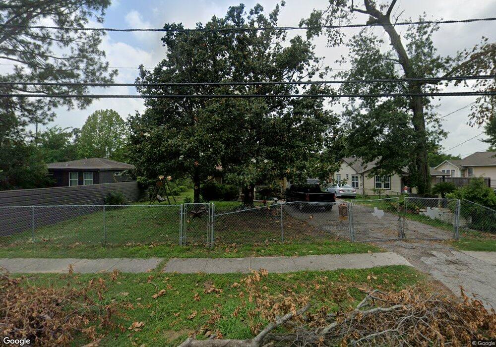 7111 Appleton St, Houston, TX 77022 - photo 1