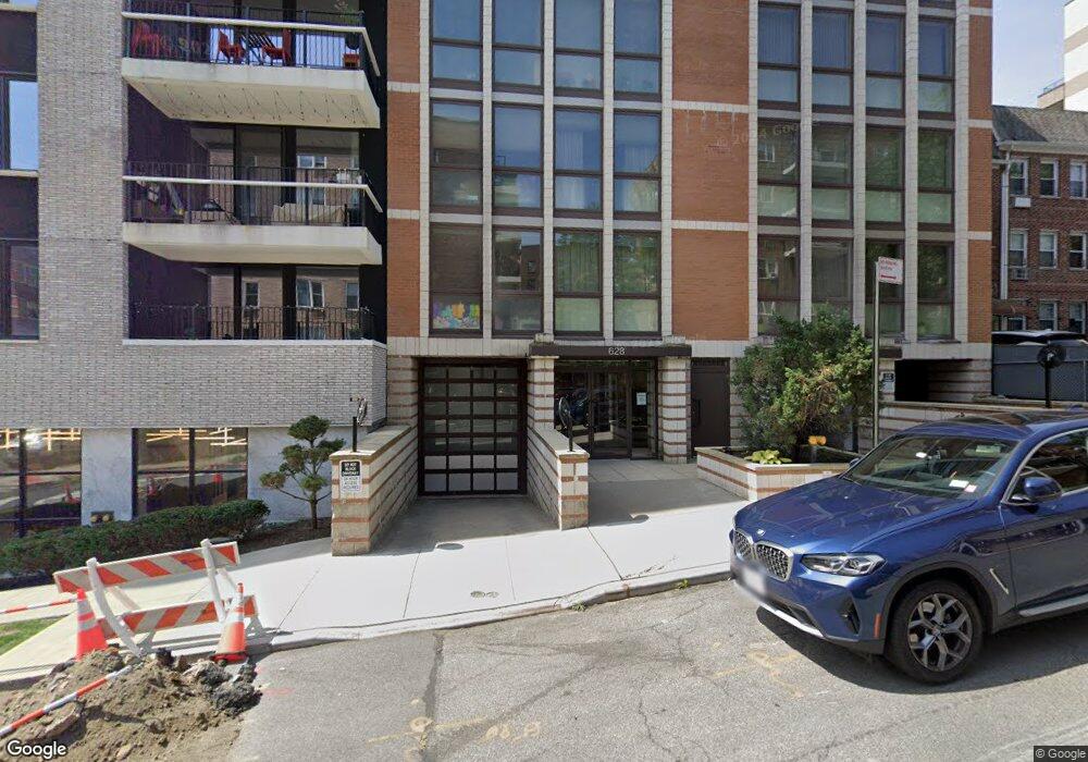 628 W 238 St, Out of Area Town, NY 10463 - photo 1