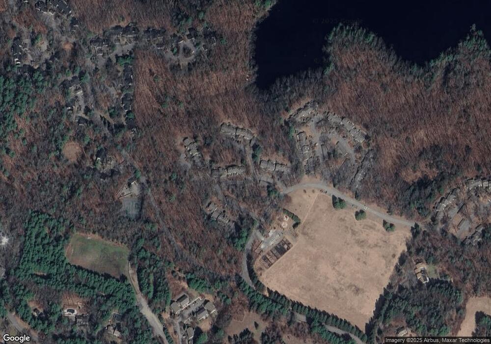 141 Chestnut Cir unit 11, Lincoln, MA 01773 - photo 1