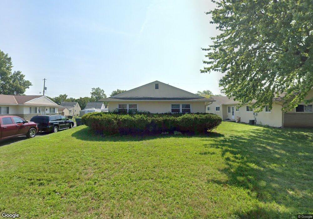 892 Salisbury Rd unit 894, Columbus, OH 43204 - photo 1