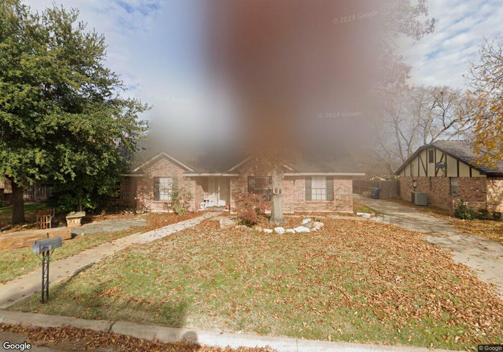 304 Mayfair Dr, Hurst, TX 76054 - photo 1