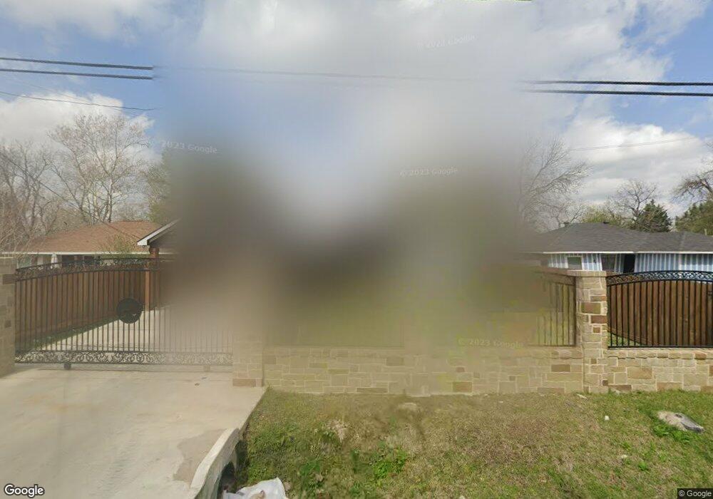 57 Veenstra St, Houston, TX 77022 - photo 1