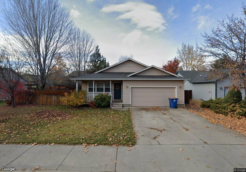 62613 Hawkview Rd, Bend, OR 97701 - photo 1