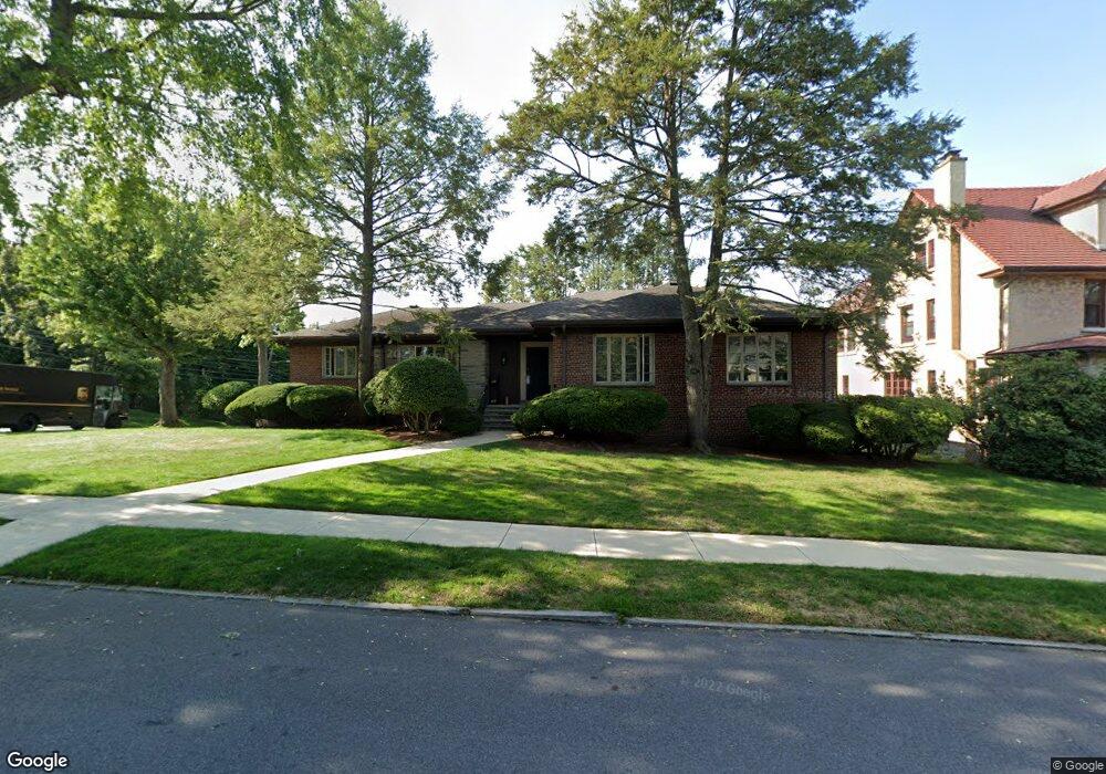 701 Taylor Ave, Scranton, PA 18510 - photo 1