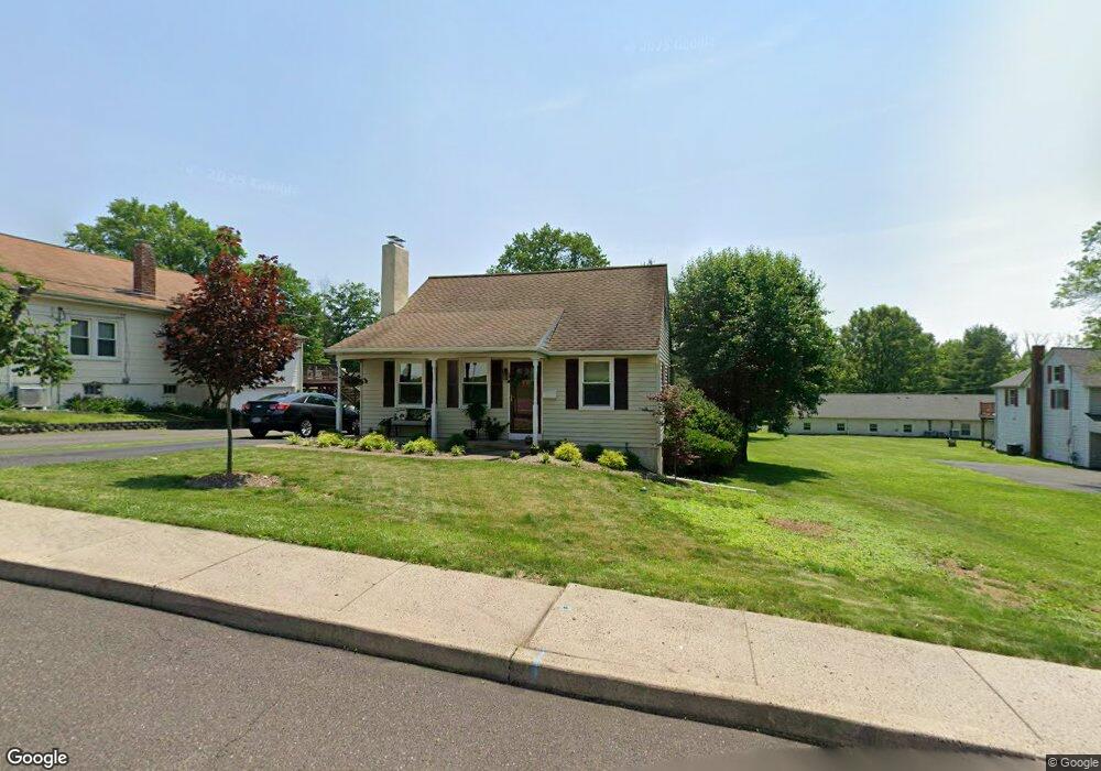 308 9th St, Sellersville, PA 18960 - photo 1