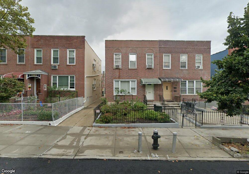 2058 35th St, Astoria, NY 11105 - photo 1