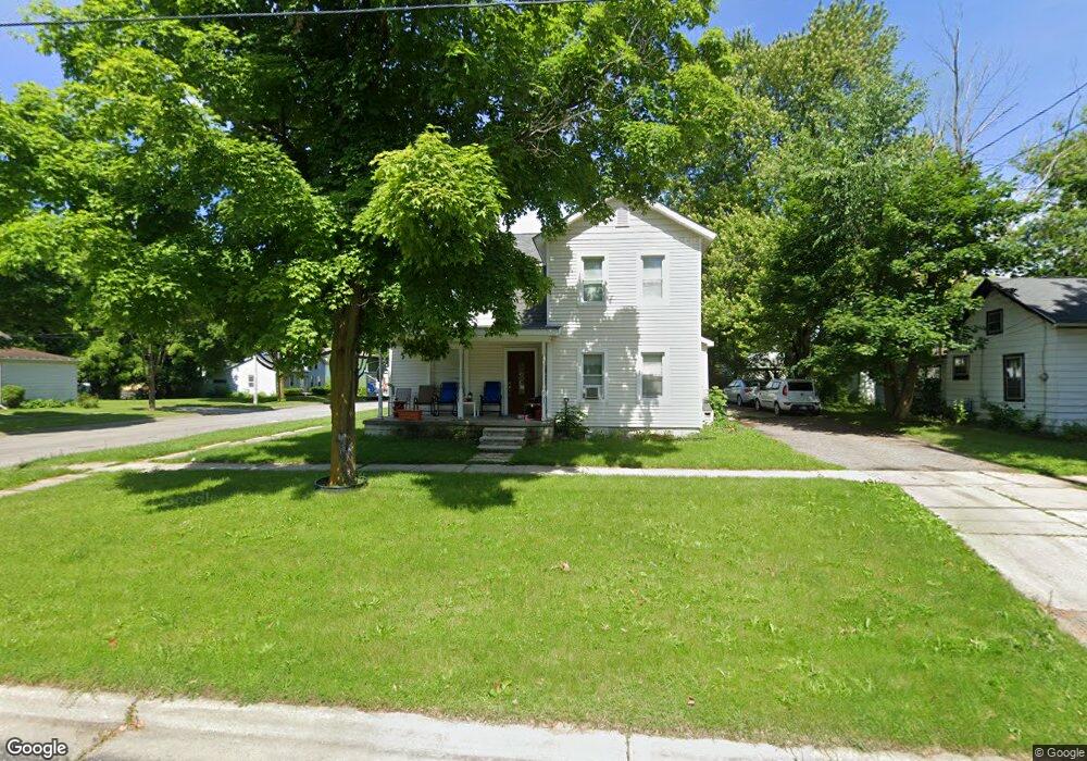 915 N Broad St, Adrian, MI 49221 - photo 1