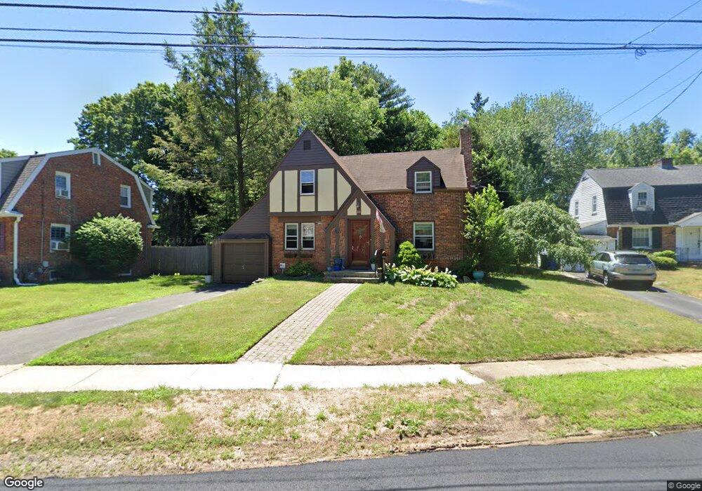 33 Tobey Ave, Windsor, CT 06095 - photo 1