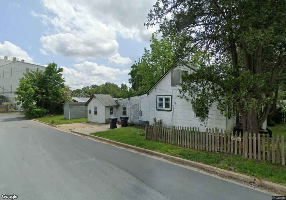 7135 Shreve Rd, Falls Church, VA 22043 - photo 1