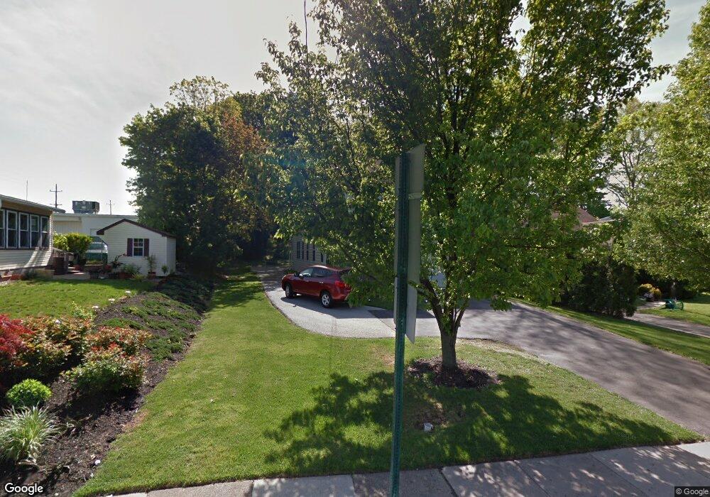 11 Glendale Rd, Havertown, PA 19083 - photo 1