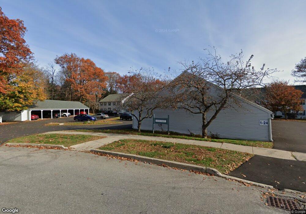 7 Twin Oaks Terrace, South Burlington, VT 05403 - photo 1