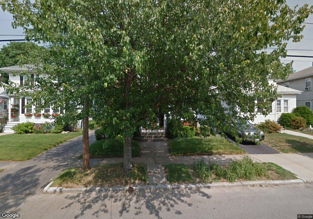 121 Modena Ave, Providence, RI 02908 - photo 1