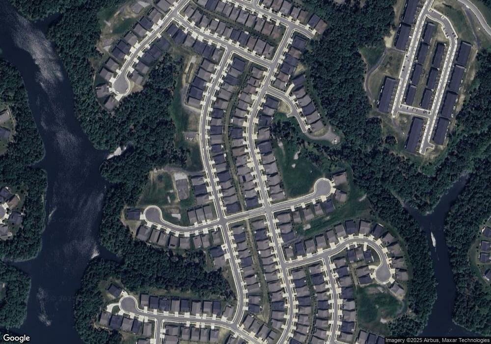 132 Milkweed Dr, Lake Frederick, VA 22630 - photo 1