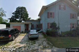 47 3rd St, Riverhead, NY 11901