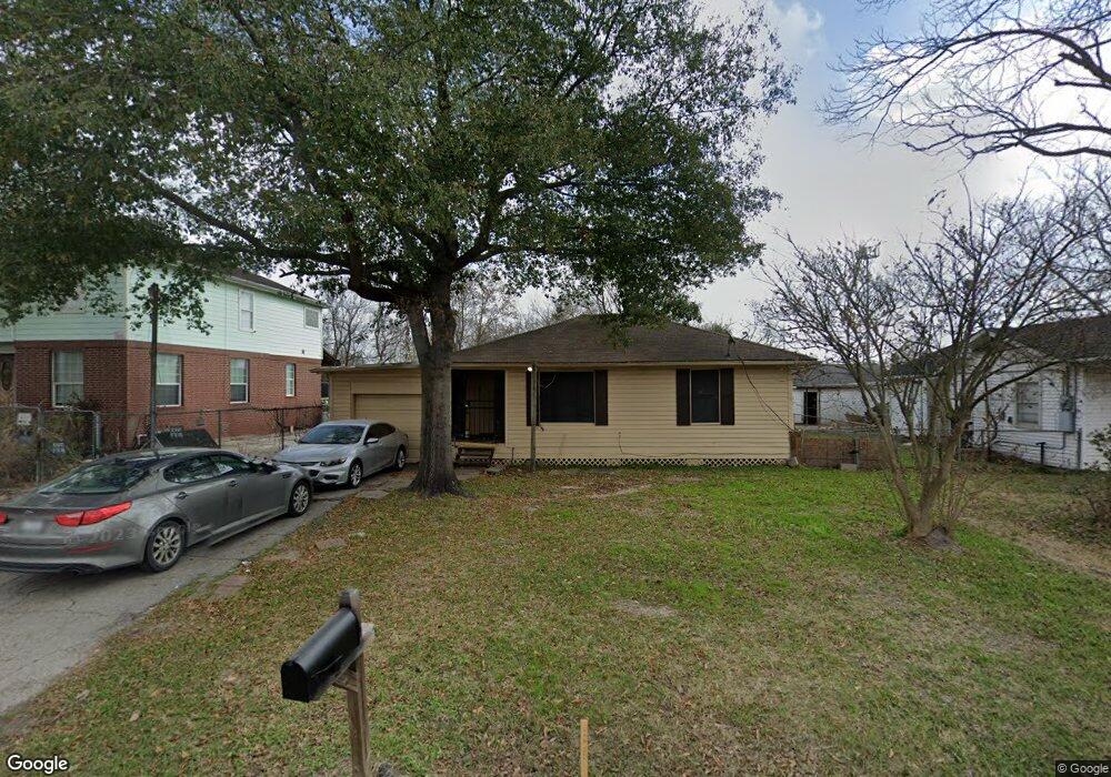 10606 Bentley St, Houston, TX 77093 - photo 1