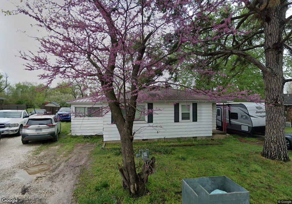 404 S Pittman St, Prairie Grove, AR 72753 - photo 1