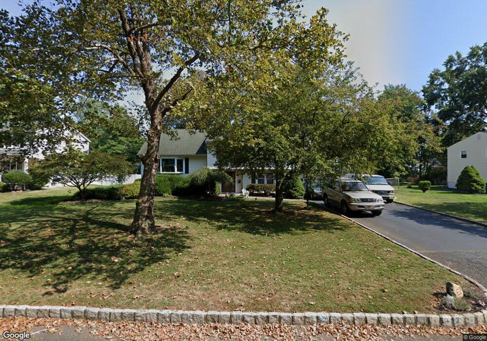 922 W Meadow Dr, Bound Brook, NJ 08805 - photo 1