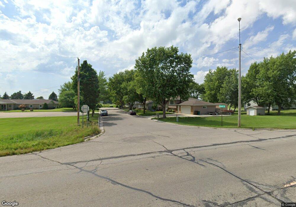 1806 Michaelle Ln, Albert Lea, MN 56007 - photo 1